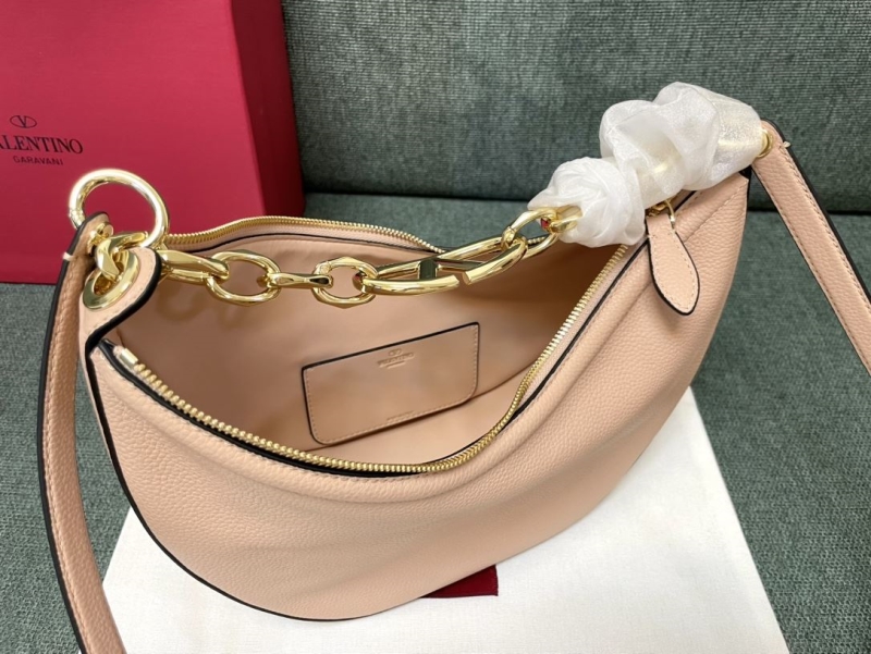 Va1e*ntin0 hobo bag